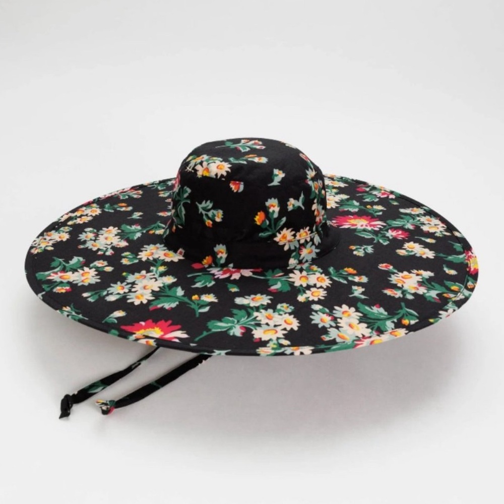 BAGGU x Laura Ashley Packable Sun Hat 🌞 👒